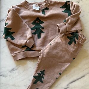 Zara Christmas tree set 9-12M